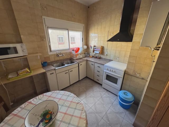 4 soveværelse Lejlighed til salg i Villena - € 90.000 (Ref: 9773532)