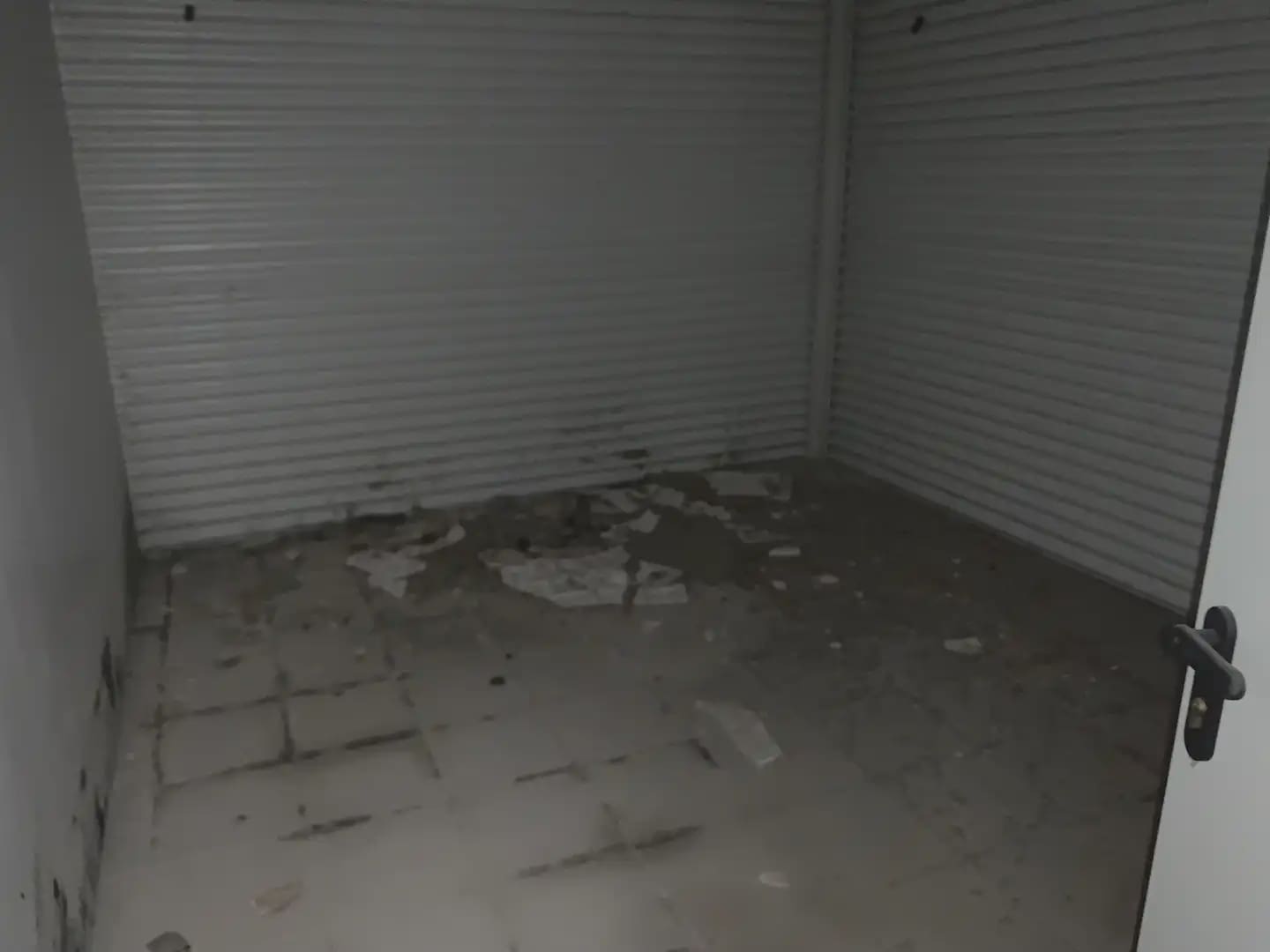 Kaupallinen myytävänä paikassa Villena - 350 000 € (Ref: 9773533)