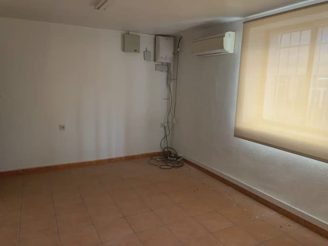 Kaupallinen myytävänä paikassa Villena - 350 000 € (Ref: 9773533)