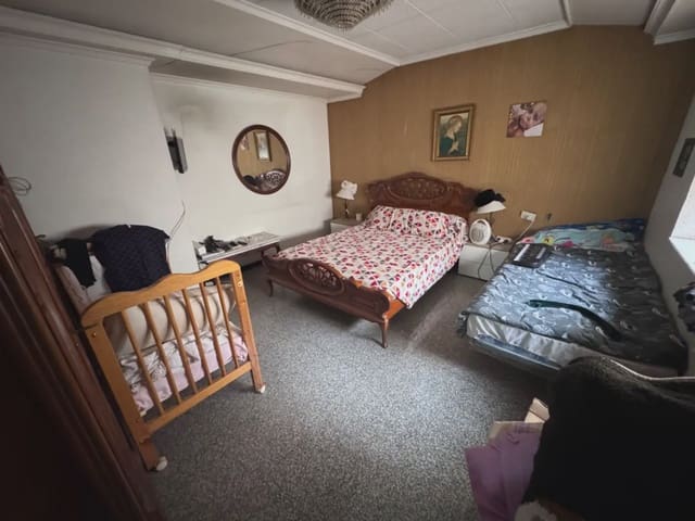 4 chambre Appartement à vendre à Villena - 95 000 € (Ref: 9773534)