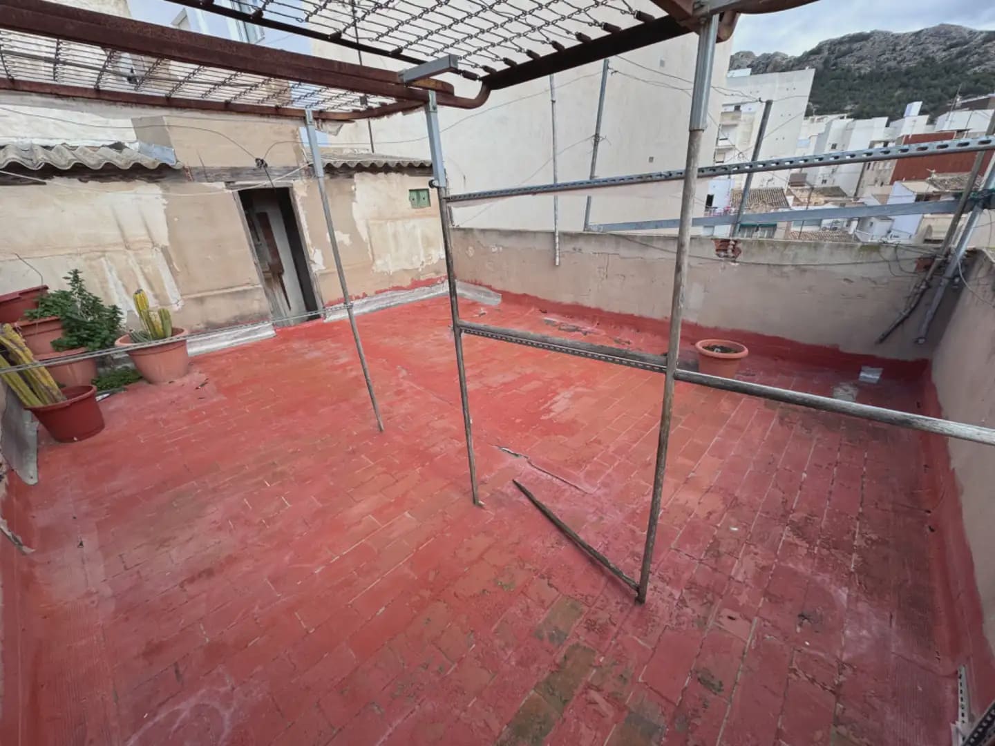 4 slaapkamer Flat te koop in Villena - € 95.000 (Ref: 9773534)