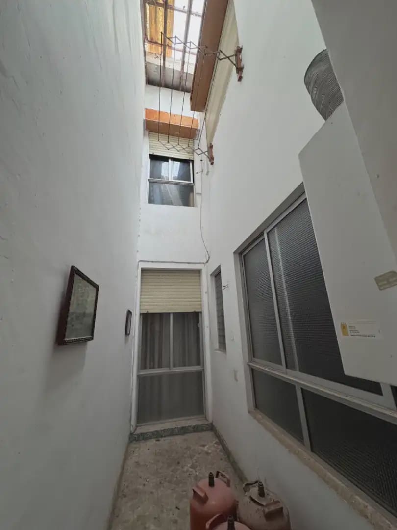 Piso de 4 habitaciones en Villena en venta - 135.000 € (Ref: 9773535)