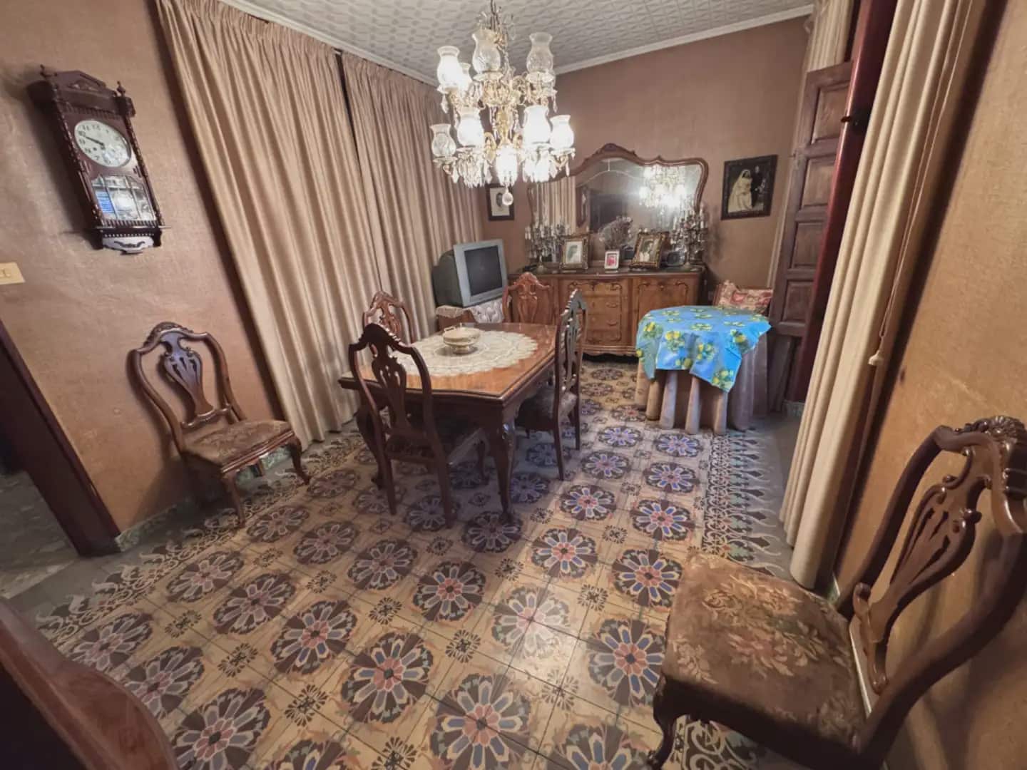 Piso de 4 habitaciones en Villena en venta - 135.000 € (Ref: 9773535)