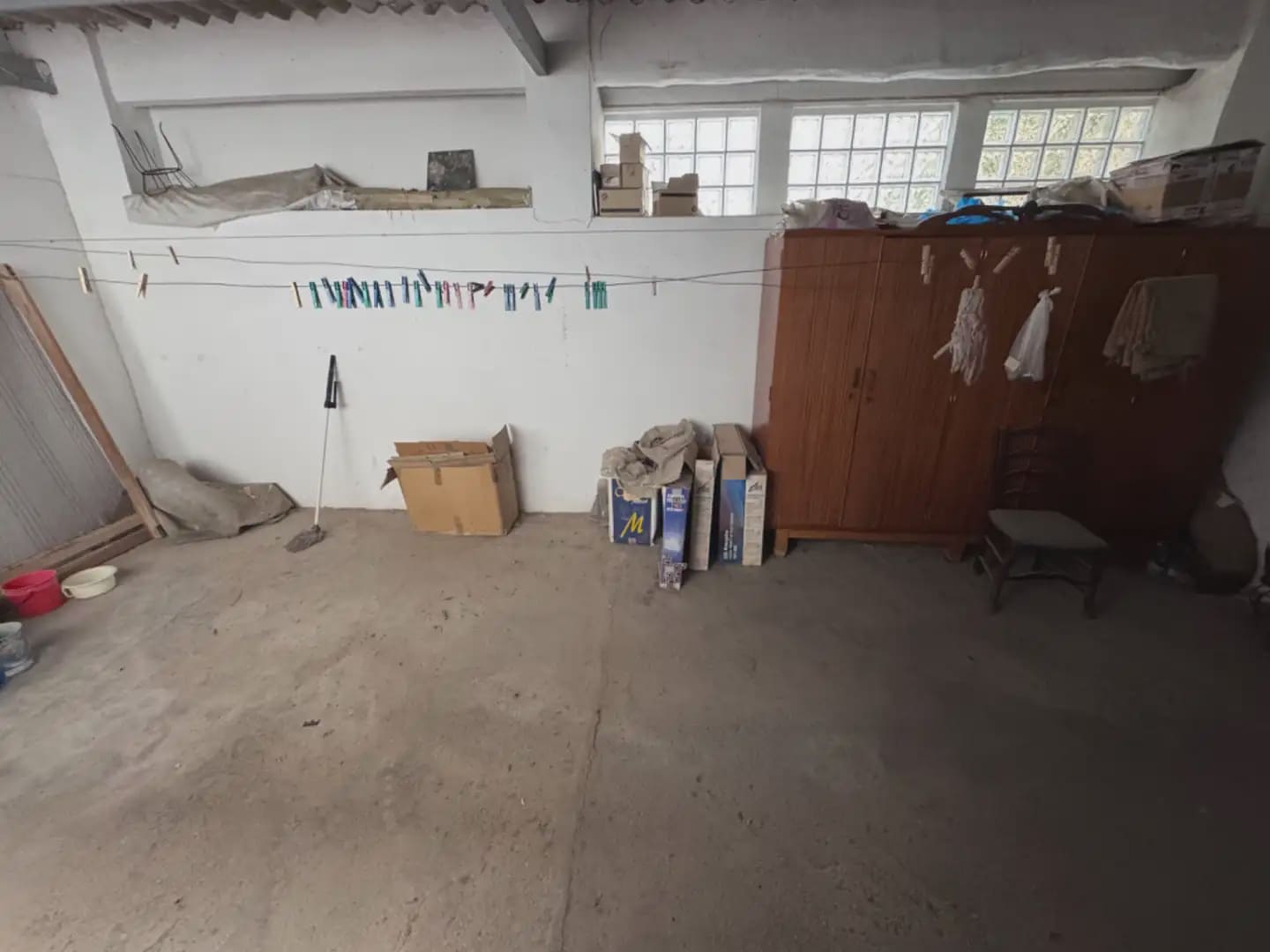 Piso de 4 habitaciones en Villena en venta - 135.000 € (Ref: 9773535)