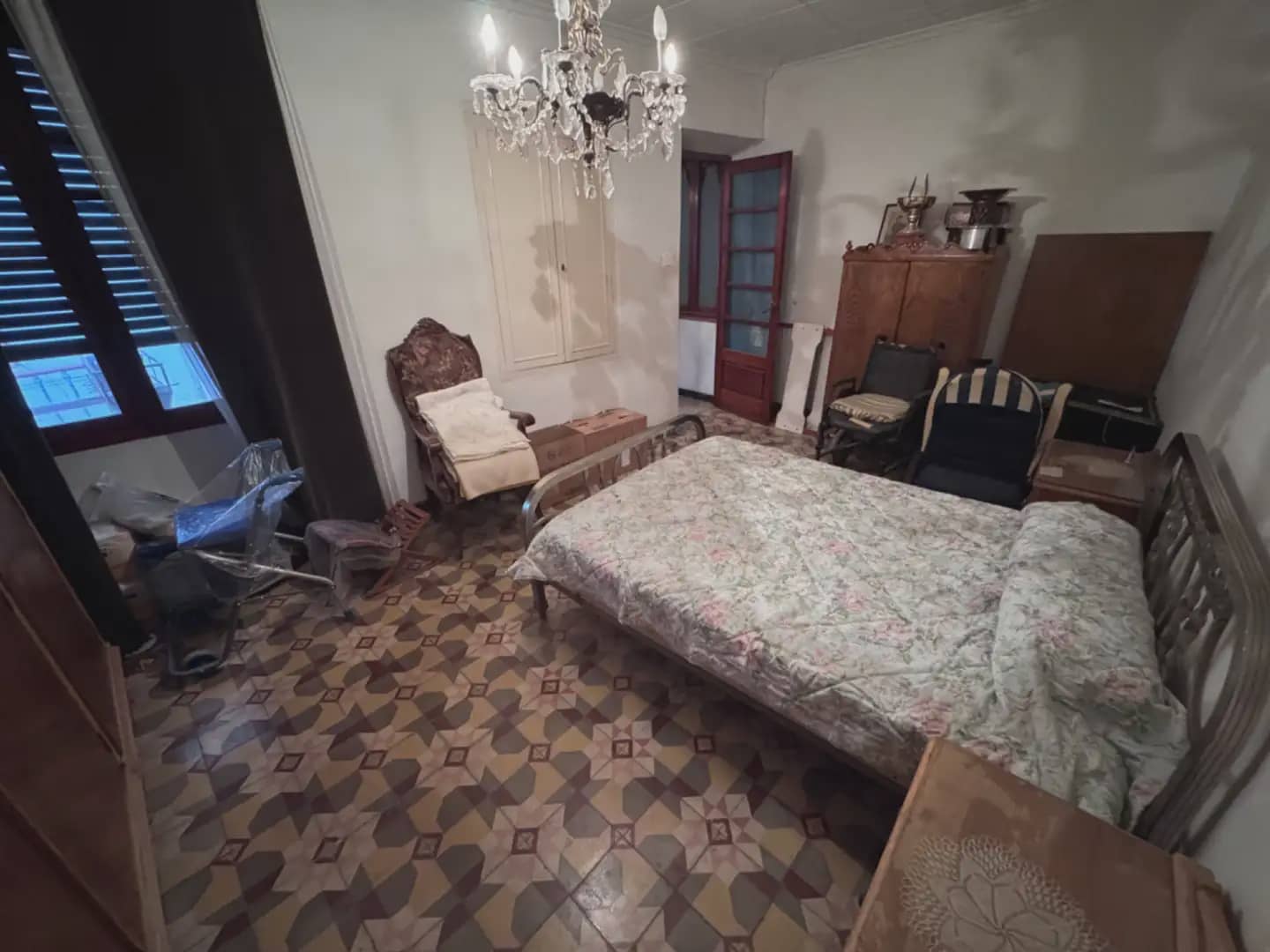 Piso de 4 habitaciones en Villena en venta - 135.000 € (Ref: 9773535)