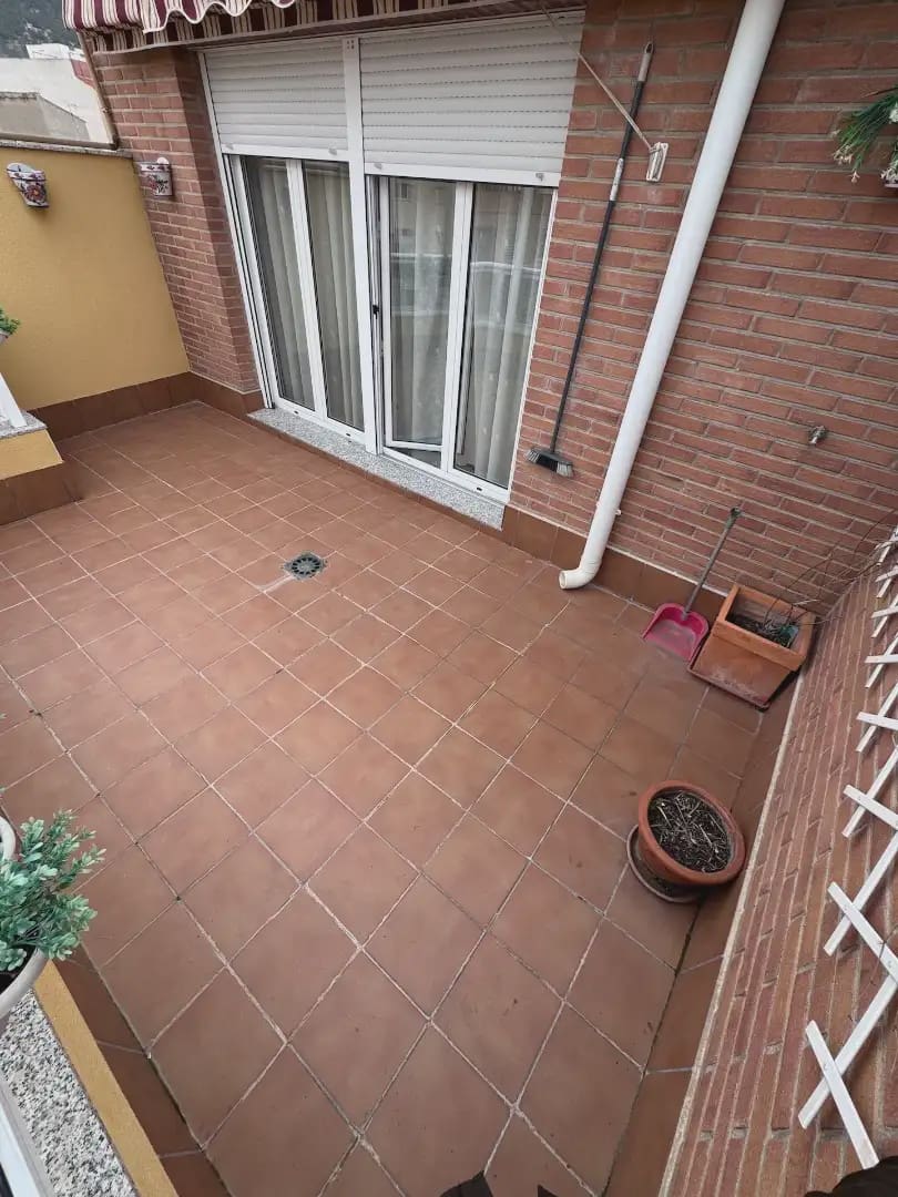 4 makuuhuone Kattohuoneisto myytävänä paikassa Villena mukana 
autotalli - 179 000 € (Ref: 9773536)