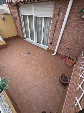 4 makuuhuone Kattohuoneisto myytävänä paikassa Villena mukana 
autotalli - 179 000 € (Ref: 9773536)