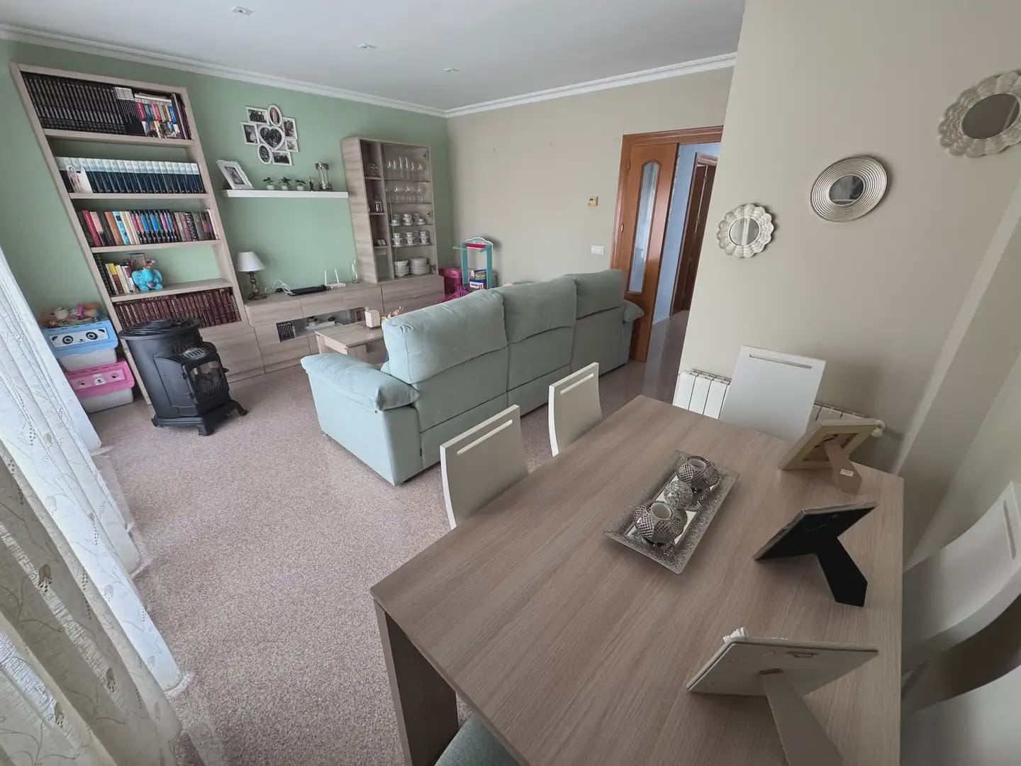 4 makuuhuone Kattohuoneisto myytävänä paikassa Villena mukana 
autotalli - 179 000 € (Ref: 9773536)