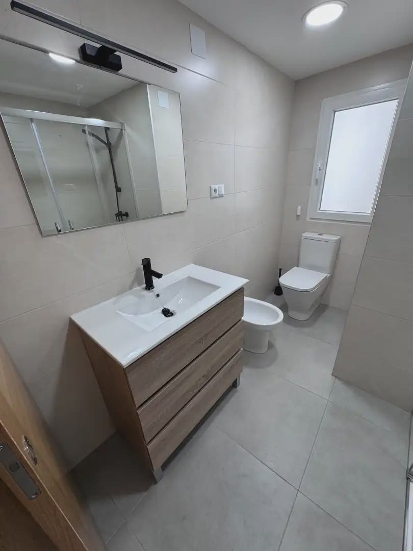 3 slaapkamer Flat te koop in Villena - € 100.000 (Ref: 9773537)