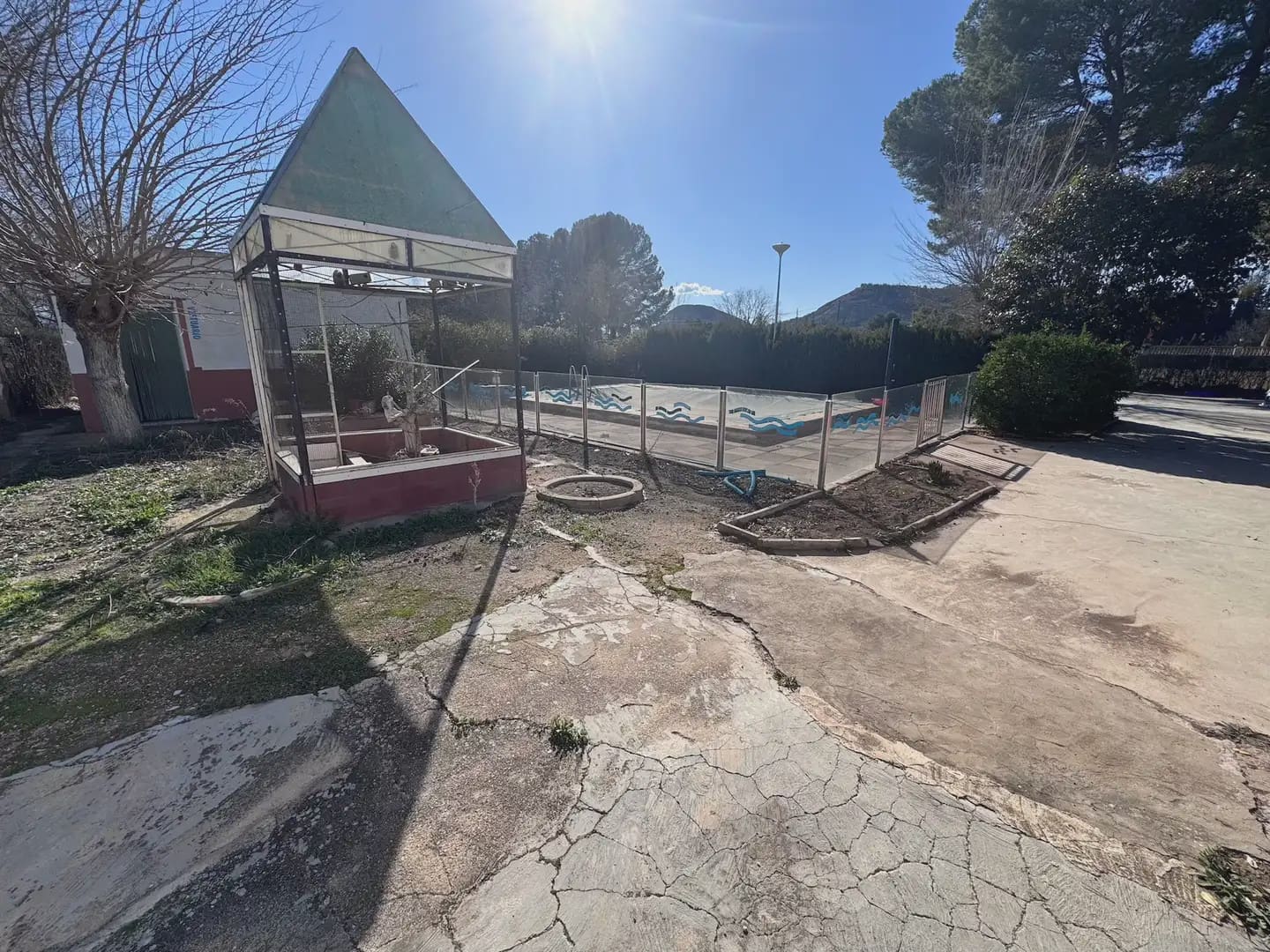7 chambre Finca/Maison de Campagne à vendre à Villena avec piscine garage - 150 000 € (Ref: 9779001)
