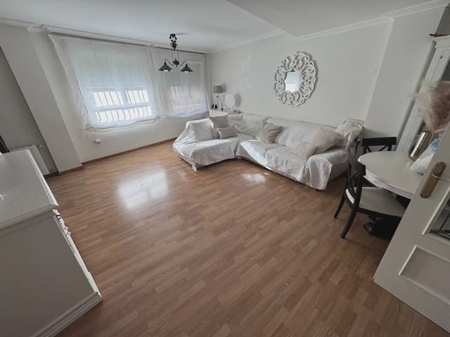 3 quarto Apartamento para venda em Villena com garagem - 150 000 € (Ref: 9779141)