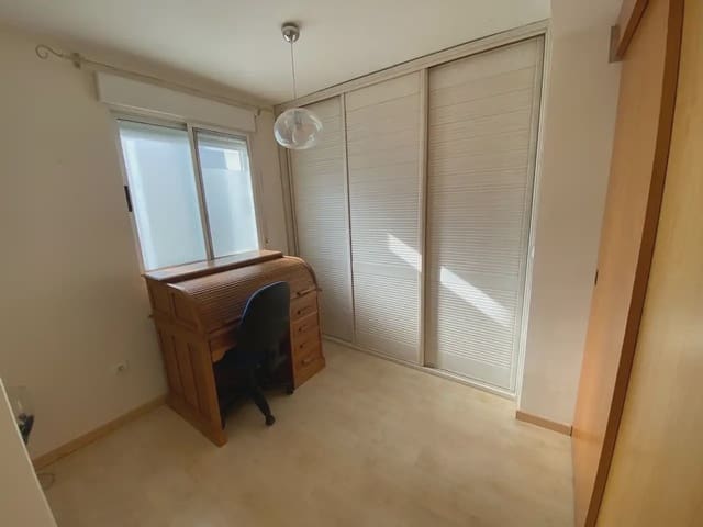 2 soverom Penthouse til salgs i Villena - € 120 000 (Ref: 9821793)
