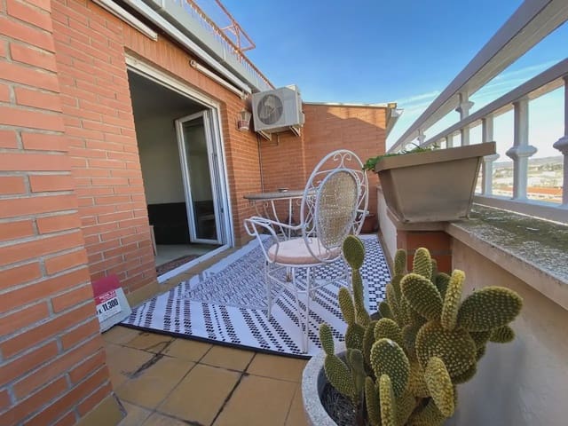 2 soverom Penthouse til salgs i Villena - € 120 000 (Ref: 9821793)