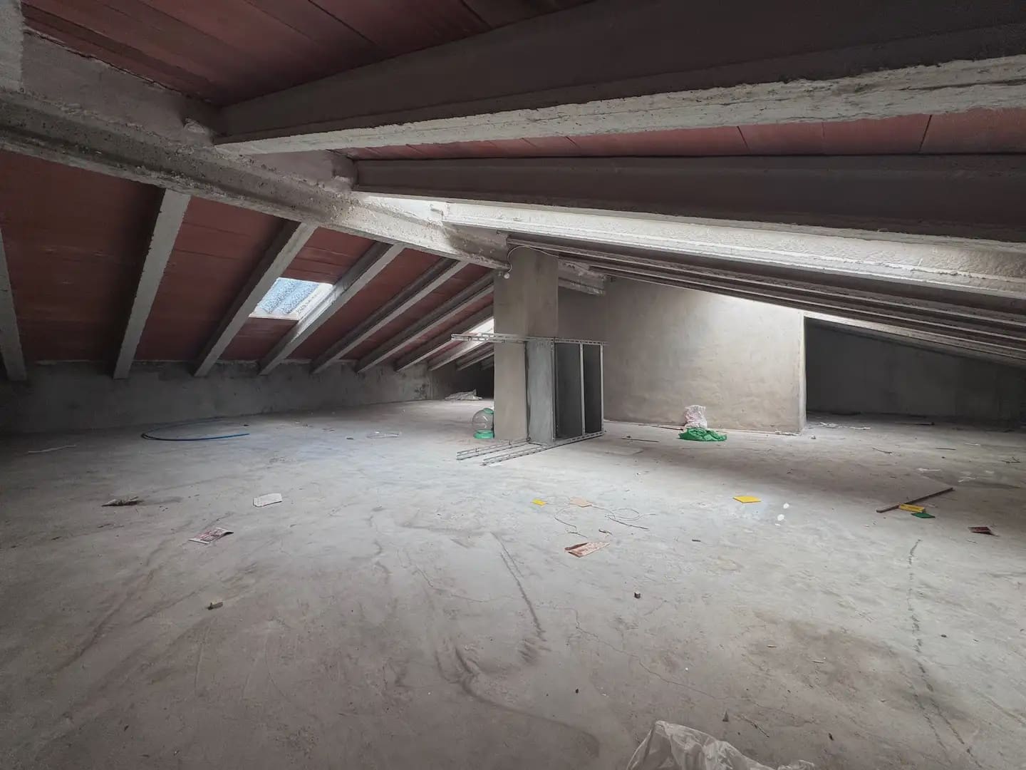 4 sypialnia Dom blizniak na sprzedaż w Villena z garażem - 95 000 € (Ref: 9823584)