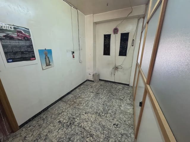4 sypialnia Dom blizniak na sprzedaż w Villena z garażem - 95 000 € (Ref: 9823584)