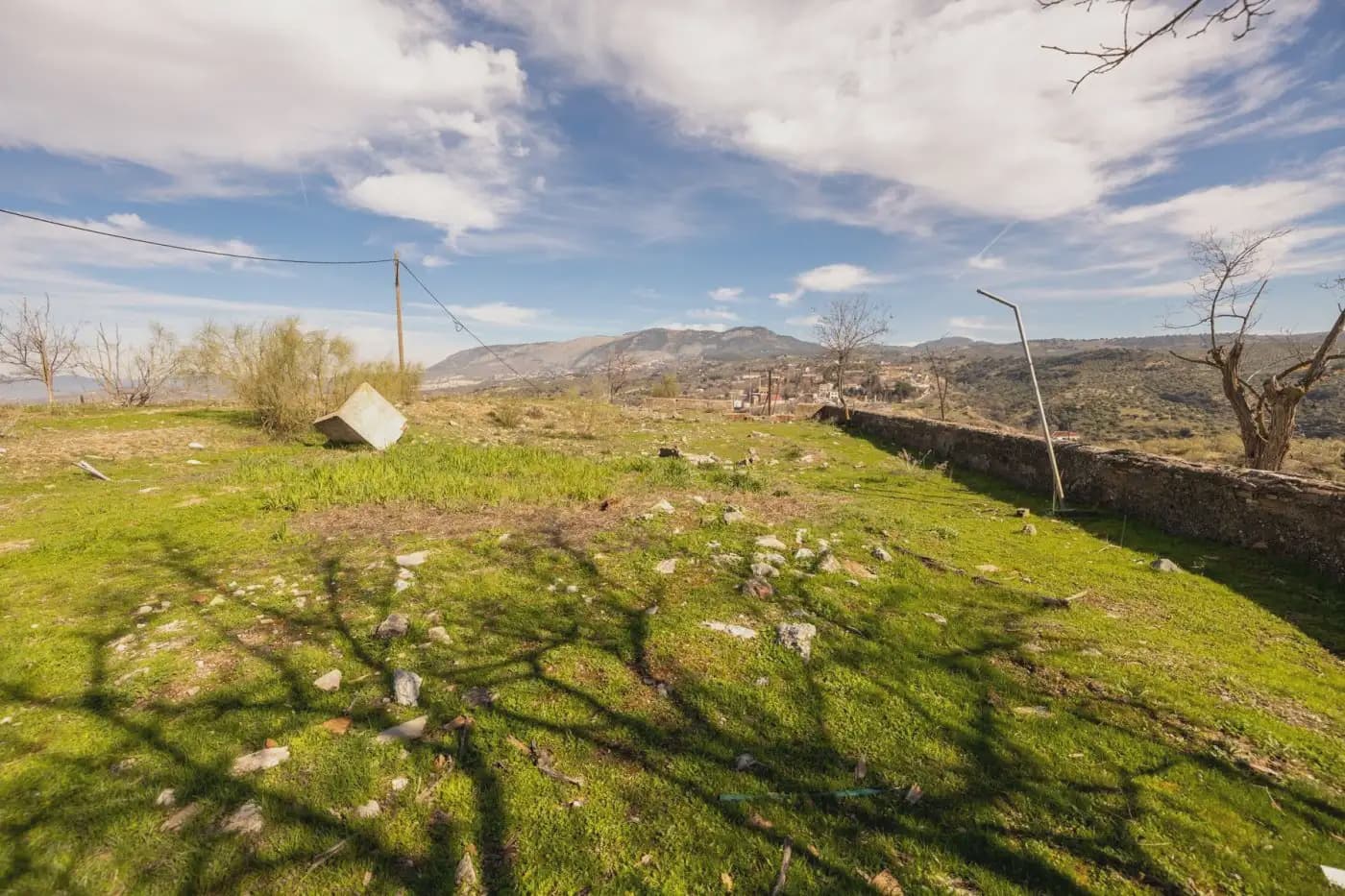 Finca/Herregård til salgs i Granada by - € 300 000 (Ref: 9836866)