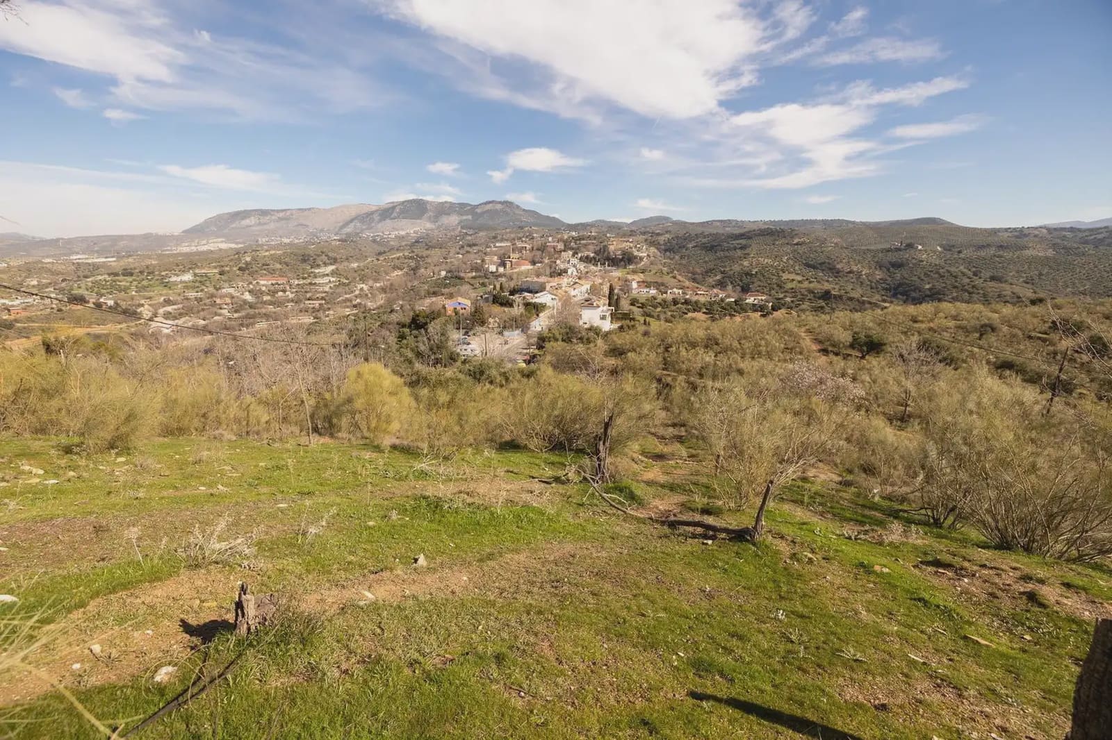Finca/Herregård til salgs i Granada by - € 300 000 (Ref: 9836866)