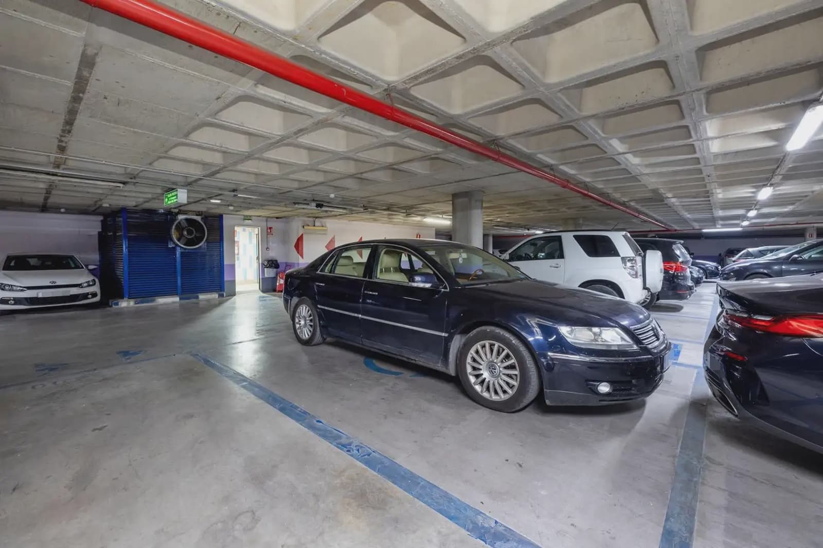 Garage for sale in Granada city - € 40,000 (Ref: 9836868)