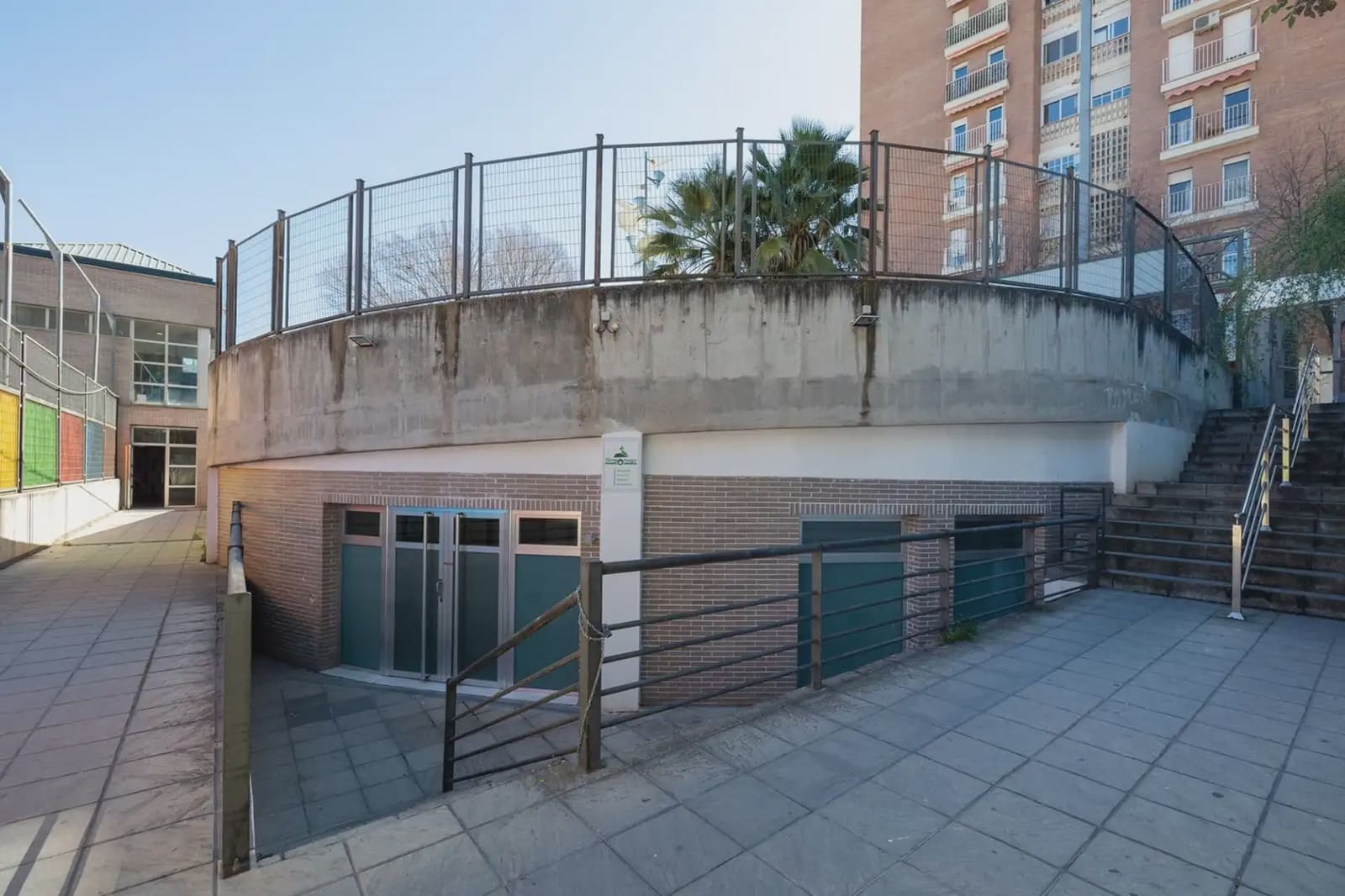 Garage for sale in Granada city - € 40,000 (Ref: 9836868)