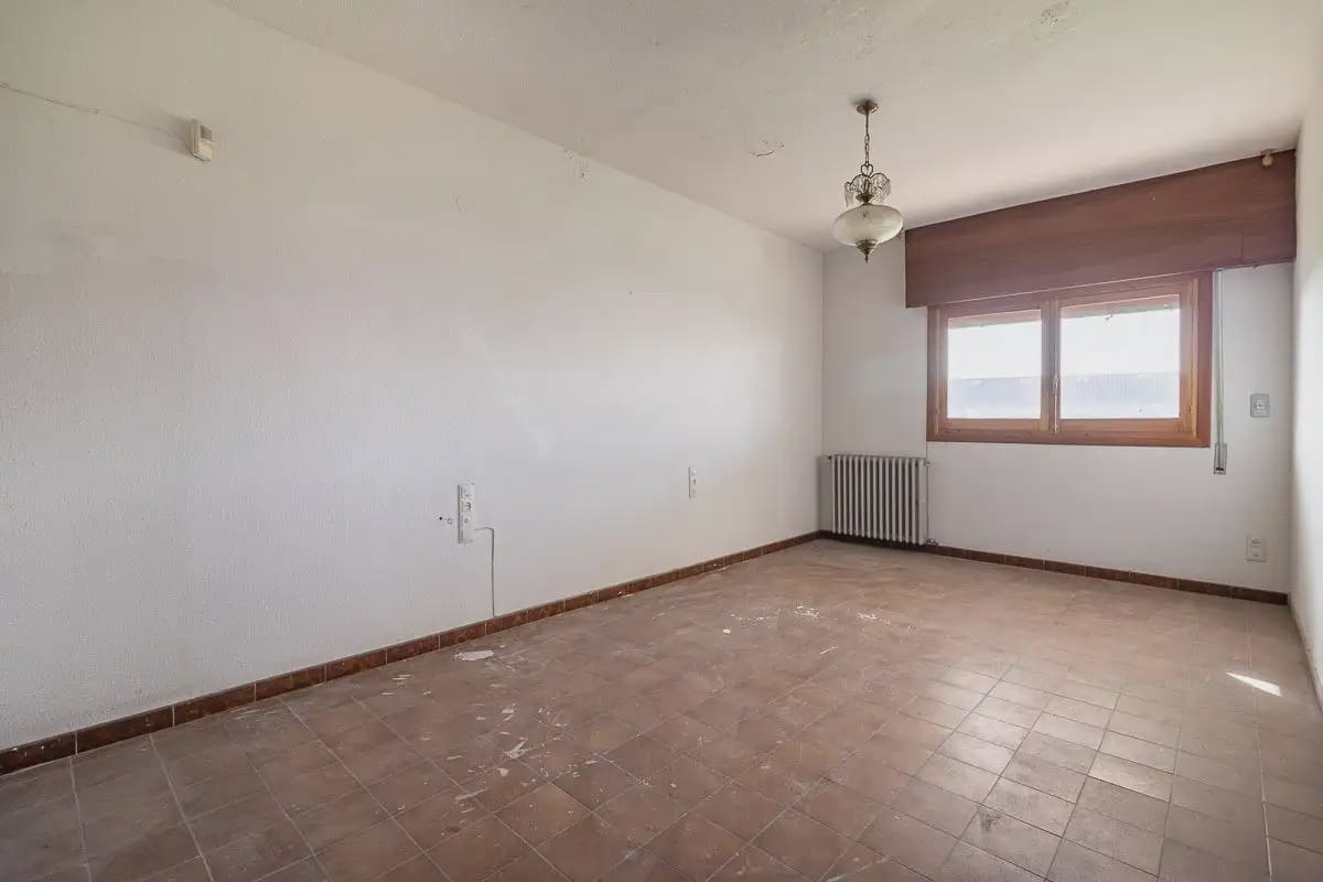 Finca/Herregård til salgs i Santa Fe med svømmebasseng garasje - € 695 000 (Ref: 9836869)