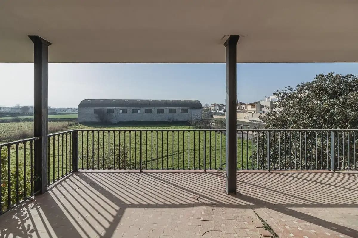 Finca/Herregård til salgs i Santa Fe med svømmebasseng garasje - € 695 000 (Ref: 9836869)