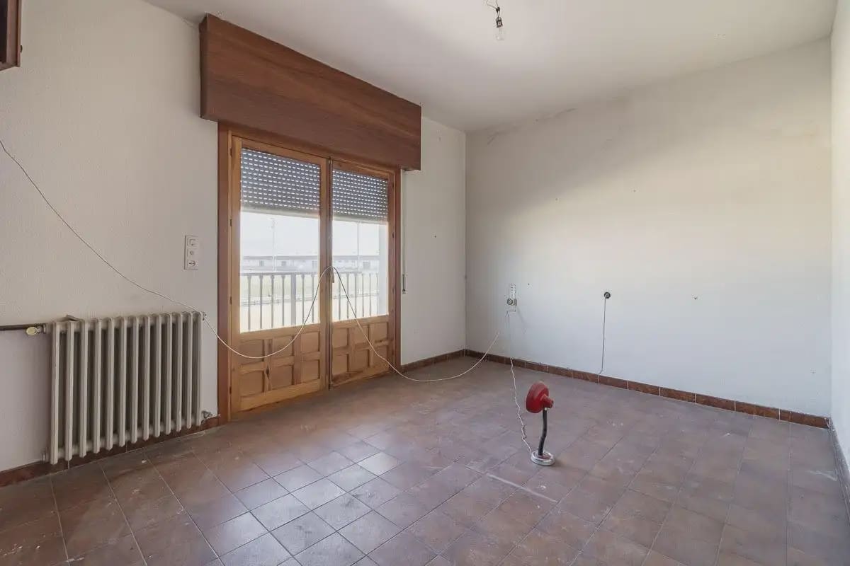 Finca/Herregård til salgs i Santa Fe med svømmebasseng garasje - € 695 000 (Ref: 9836869)