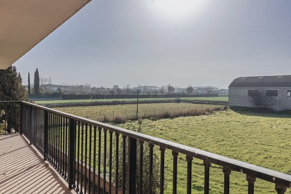 Finca/Herregård til salgs i Santa Fe med svømmebasseng garasje - € 695 000 (Ref: 9836869)
