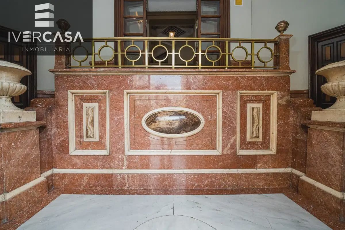 Kontor til leie i Granada by - € 1 000 (Ref: 9836870)