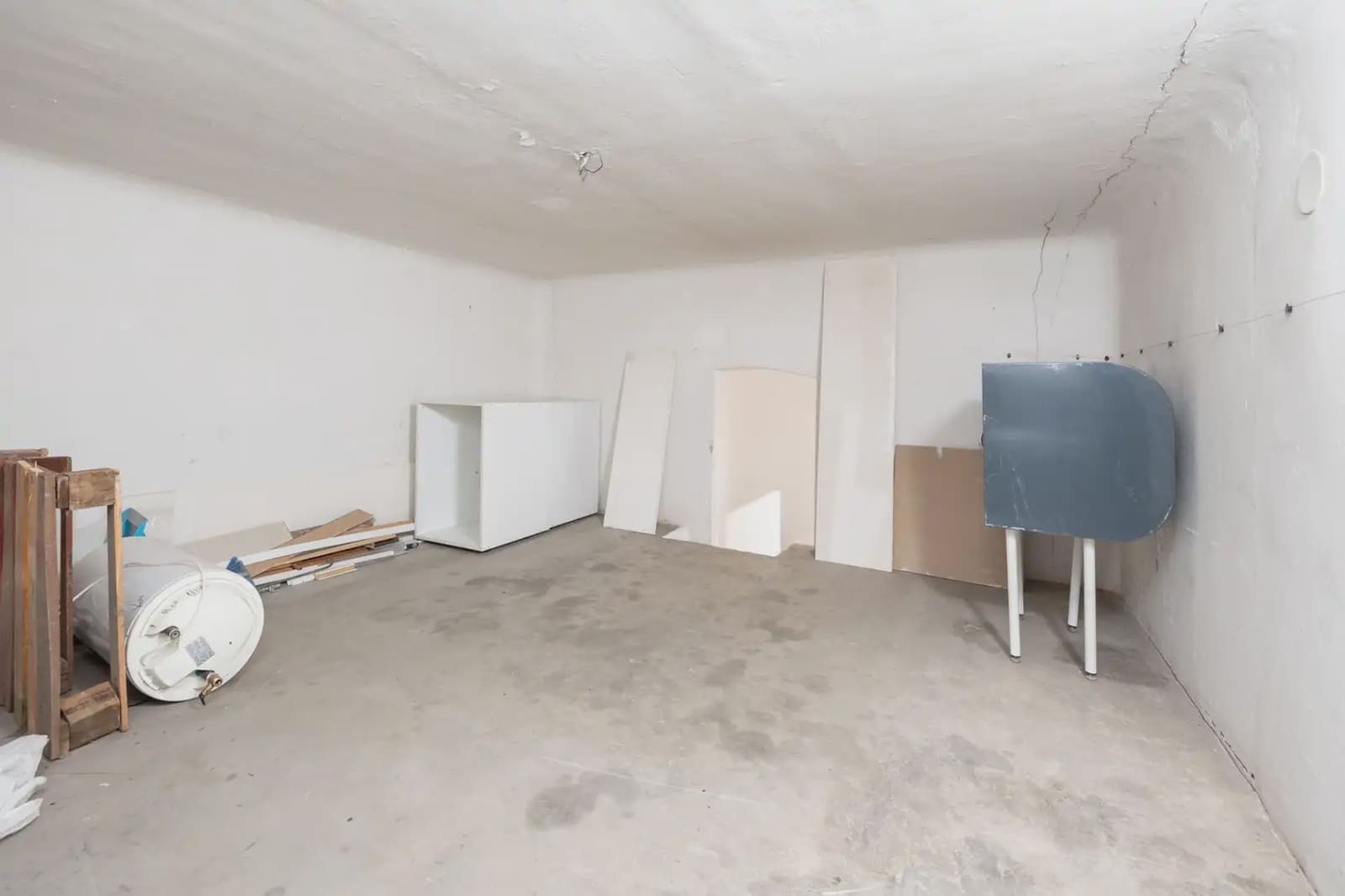 Local Comercial en Granada ciudad en venta - 59.900 € (Ref: 9836871)
