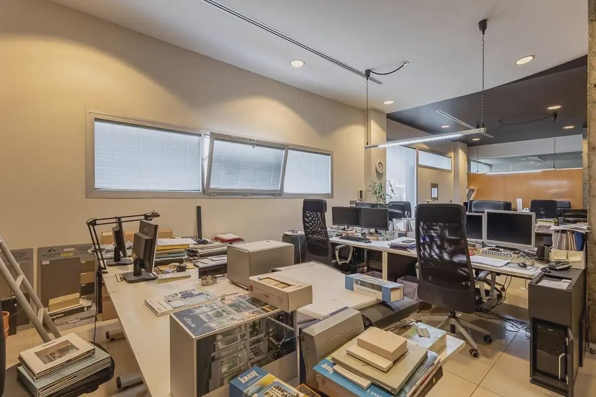 Local Comercial en Granada ciudad en venta - 495.000 € (Ref: 9836873)