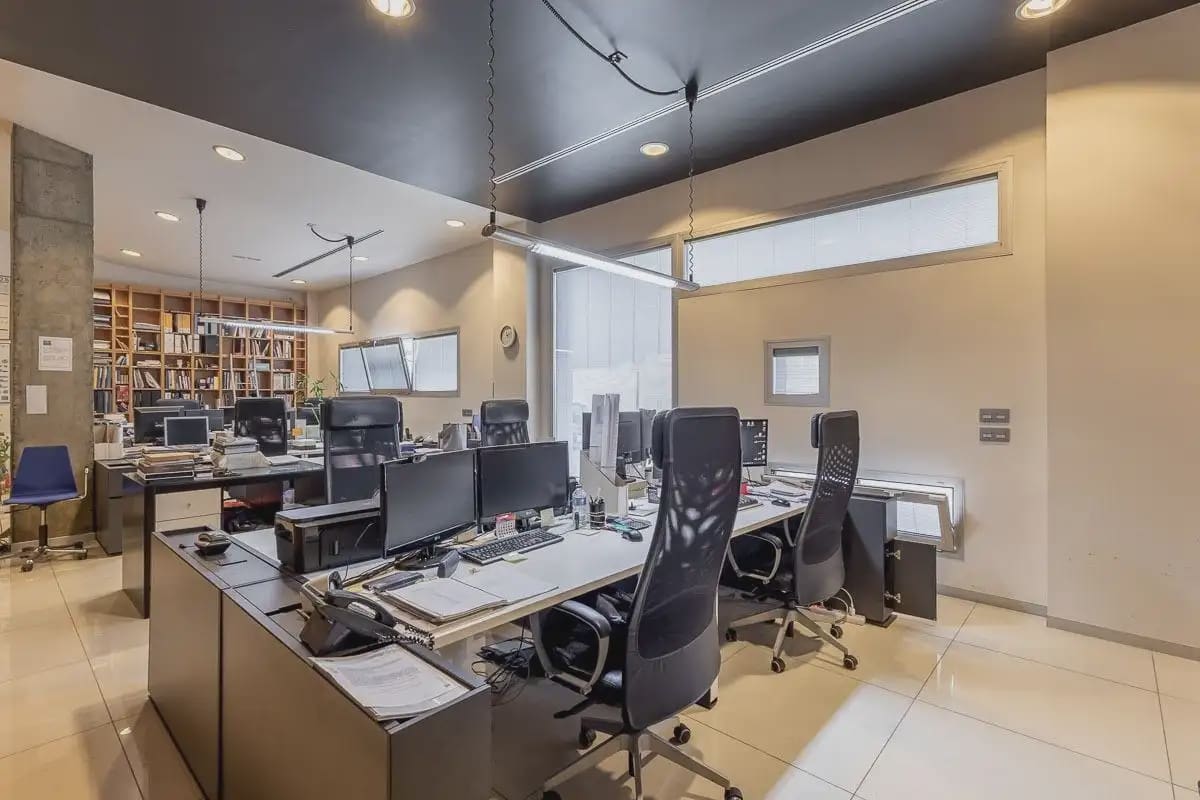 Local Comercial en Granada ciudad en venta - 495.000 € (Ref: 9836873)