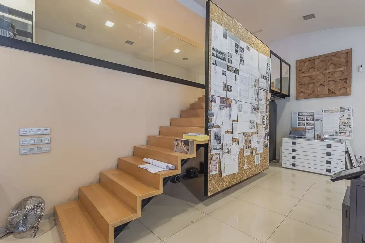 Local Comercial en Granada ciudad en venta - 495.000 € (Ref: 9836873)