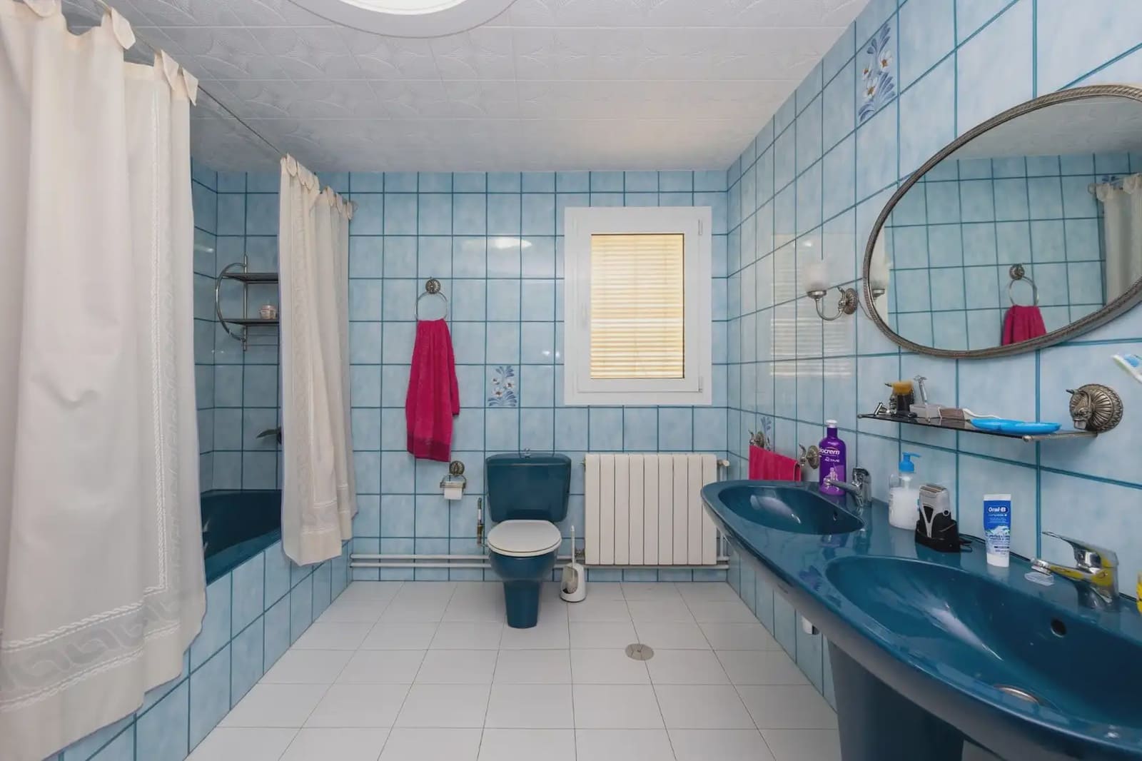 Semi-detached Villa for sale in La Zubia with pool garage - € 375,000 (Ref: 9836874)