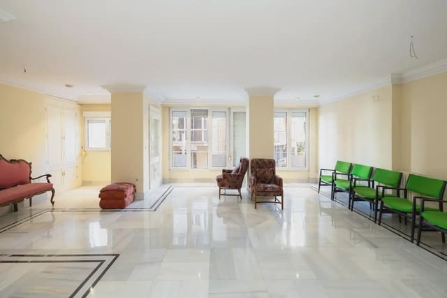3 soveværelse Lejlighed til salg i Figares, Granada by med garage - € 380.000 (Ref: 9836876)
