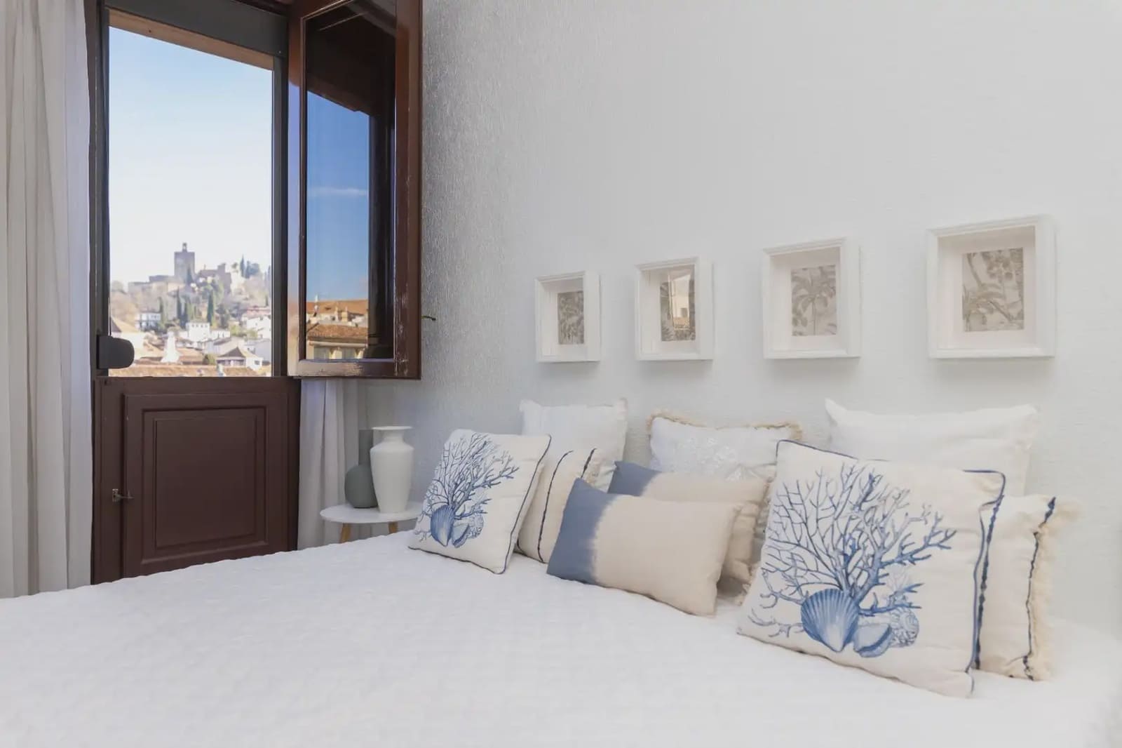 5 bedroom Flat for sale in Granada city - € 825,000 (Ref: 9836877)