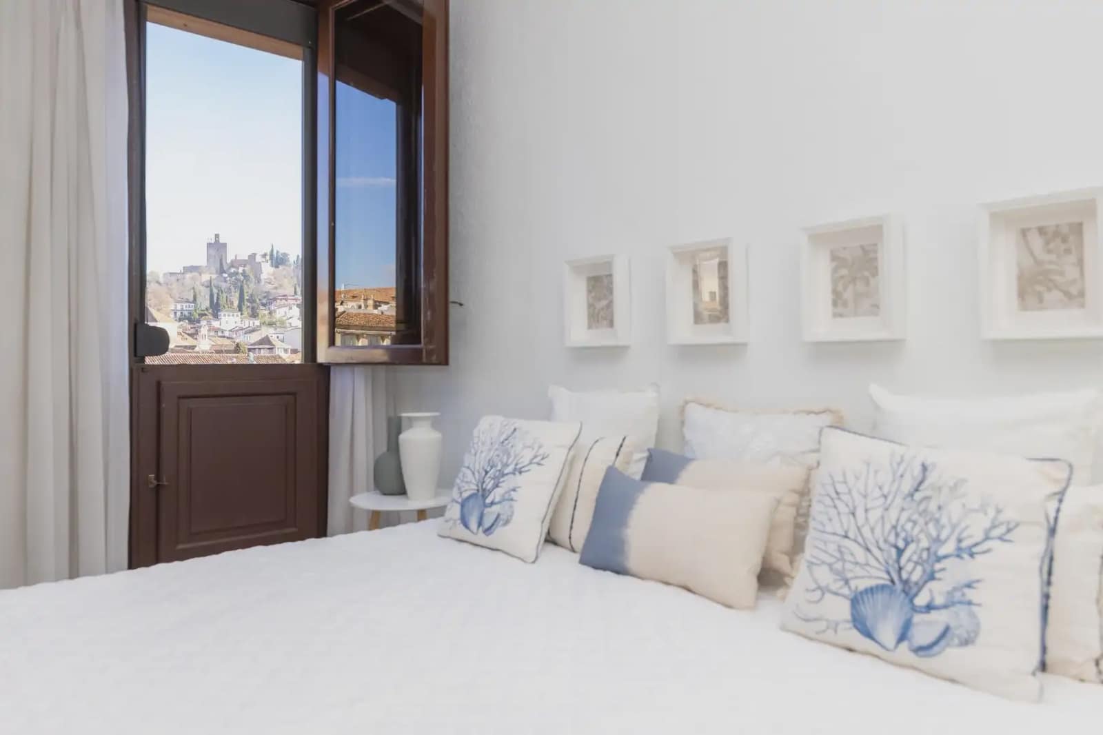 5 bedroom Flat for sale in Granada city - € 825,000 (Ref: 9836877)