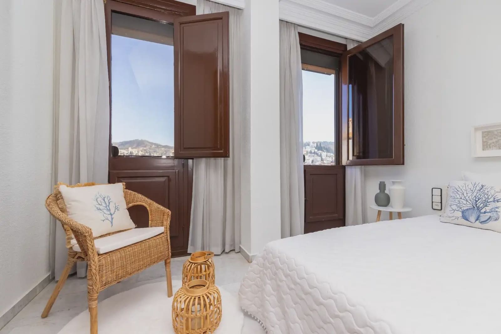 5 bedroom Flat for sale in Granada city - € 825,000 (Ref: 9836877)