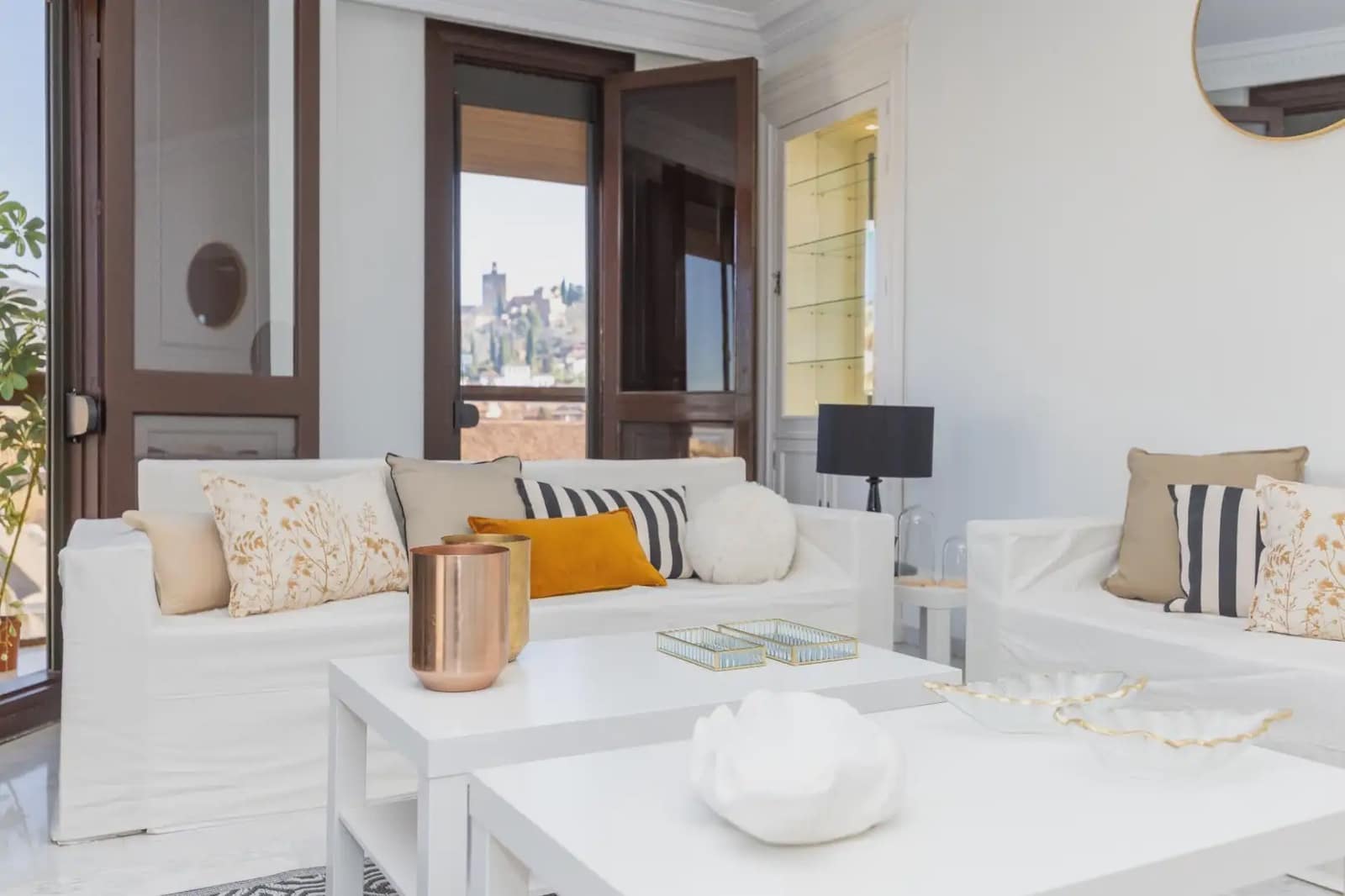 5 bedroom Flat for sale in Granada city - € 825,000 (Ref: 9836877)