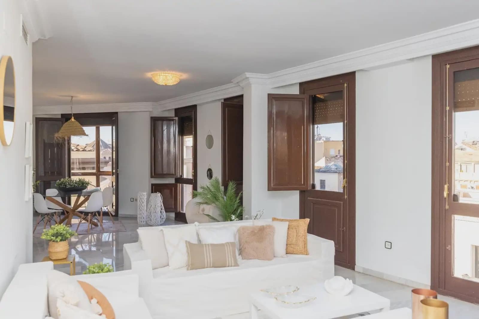 5 bedroom Flat for sale in Granada city - € 825,000 (Ref: 9836877)