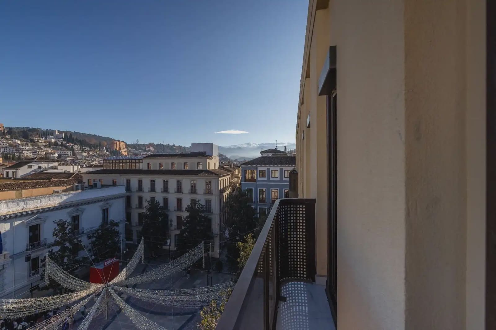 5 bedroom Flat for sale in Granada city - € 825,000 (Ref: 9836877)