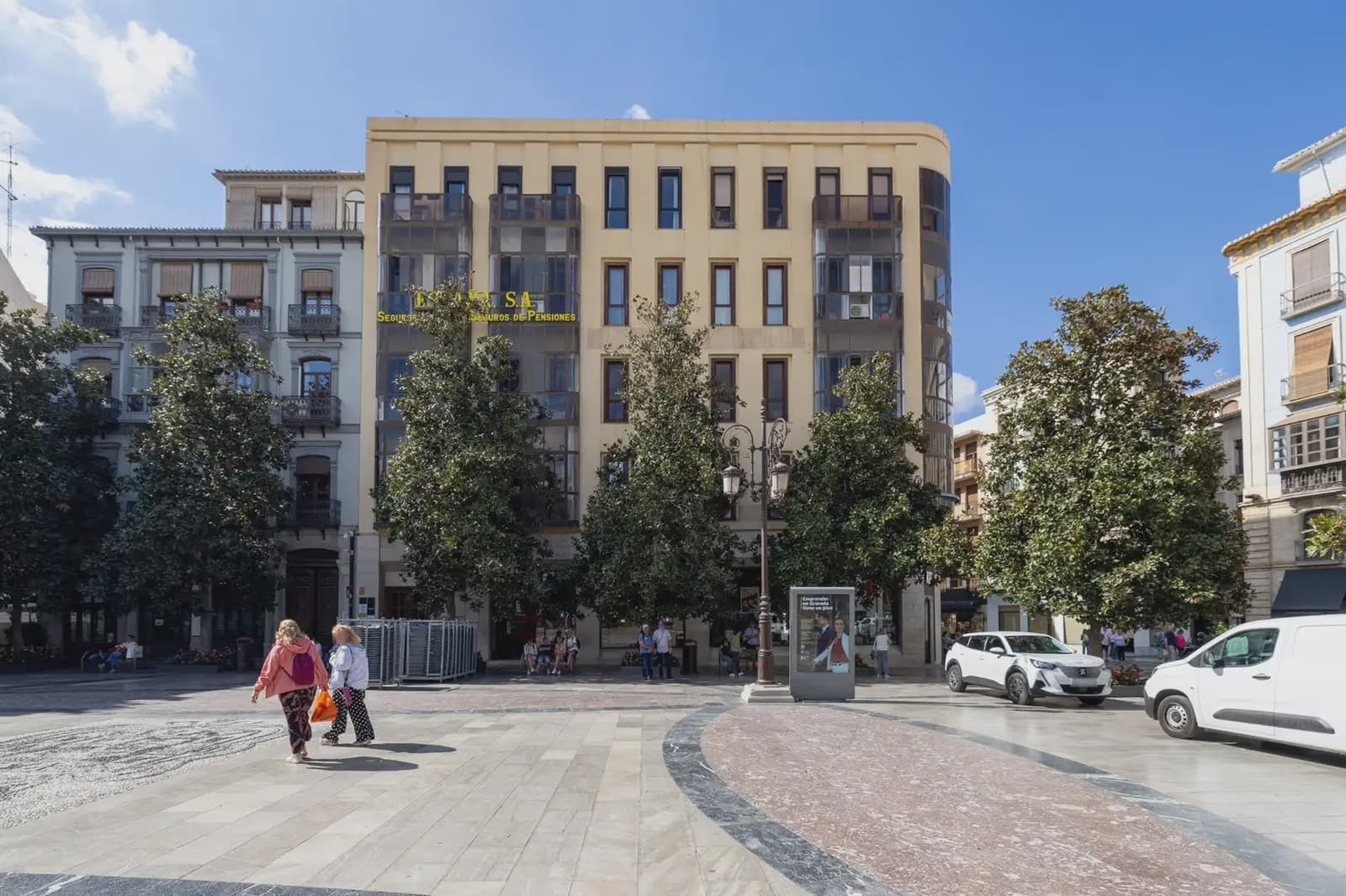 5 bedroom Flat for sale in Granada city - € 825,000 (Ref: 9836877)