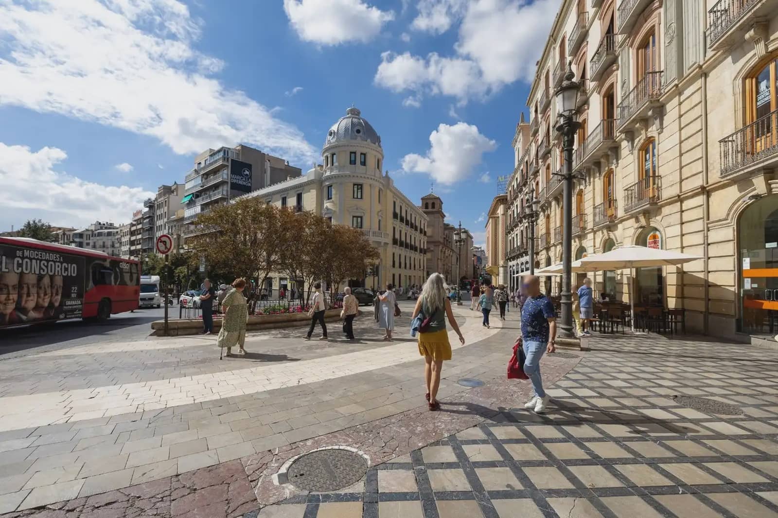 5 bedroom Flat for sale in Granada city - € 825,000 (Ref: 9836877)