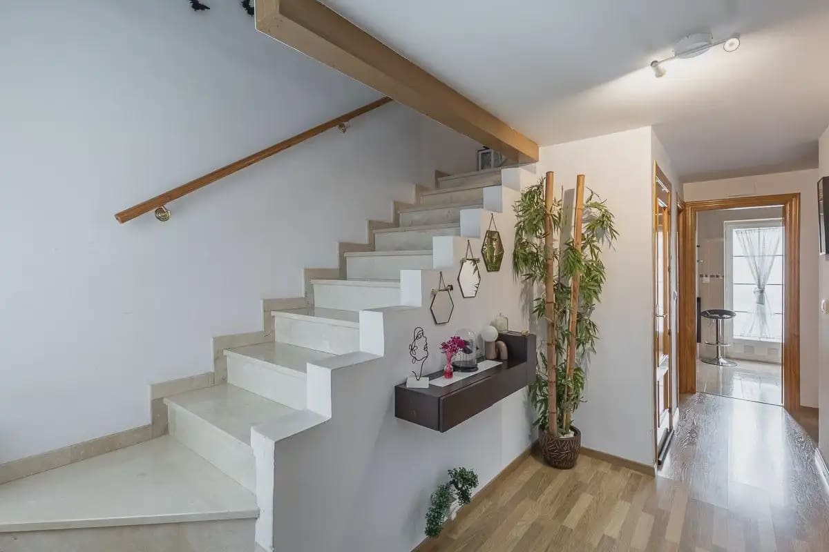 Terraced Villa for sale in Vegas del Genil with garage - € 234,900 (Ref: 9836878)