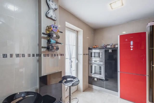 Moradia em Banda para venda em Belicena, Vegas del Genil com garagem - 234 900 € (Ref: 9836878)