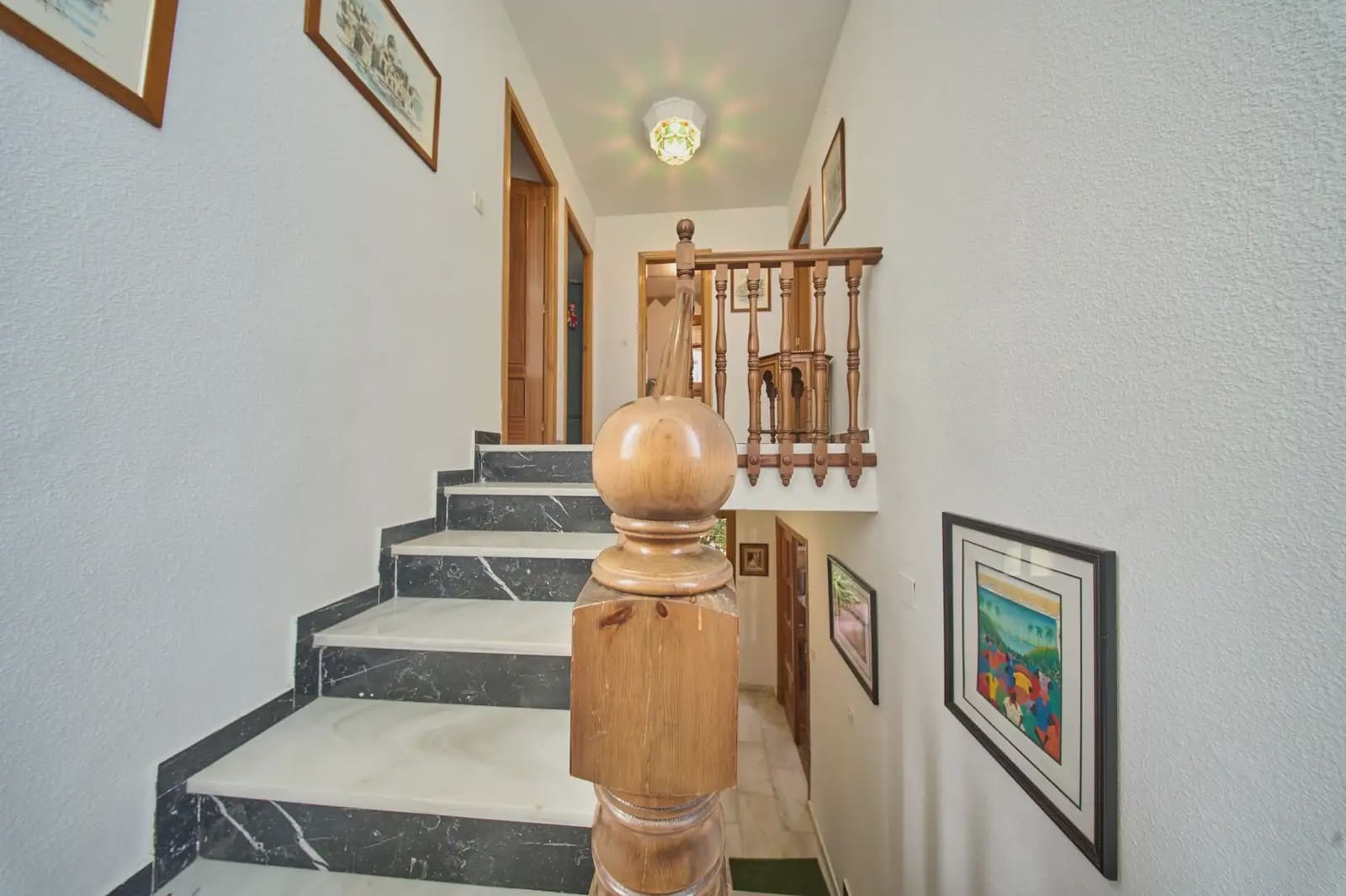 4 chambre Villa/Maison à vendre à Otura avec piscine - 345 000 € (Ref: 9836879)