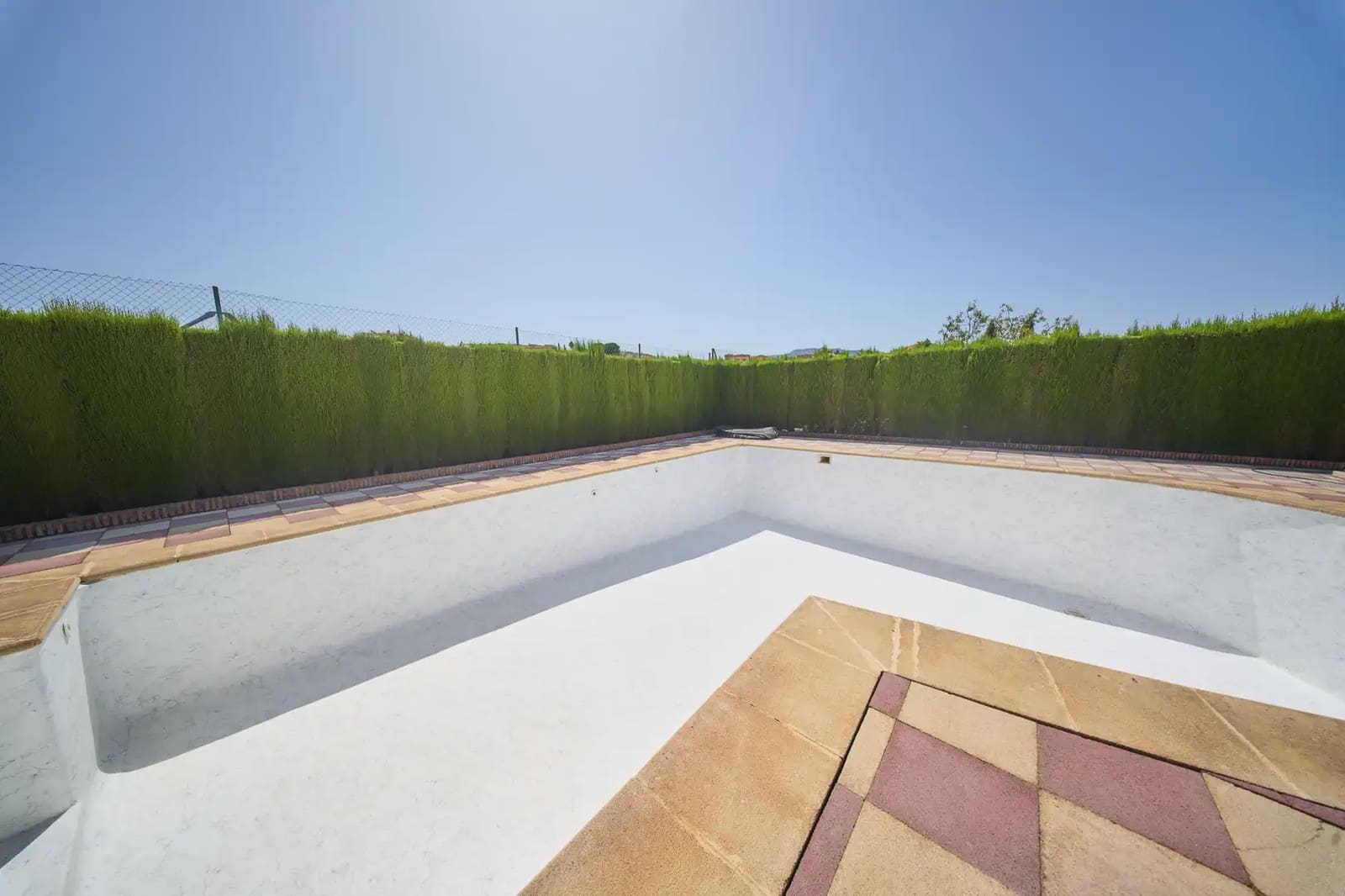 4 chambre Villa/Maison à vendre à Otura avec piscine - 345 000 € (Ref: 9836879)