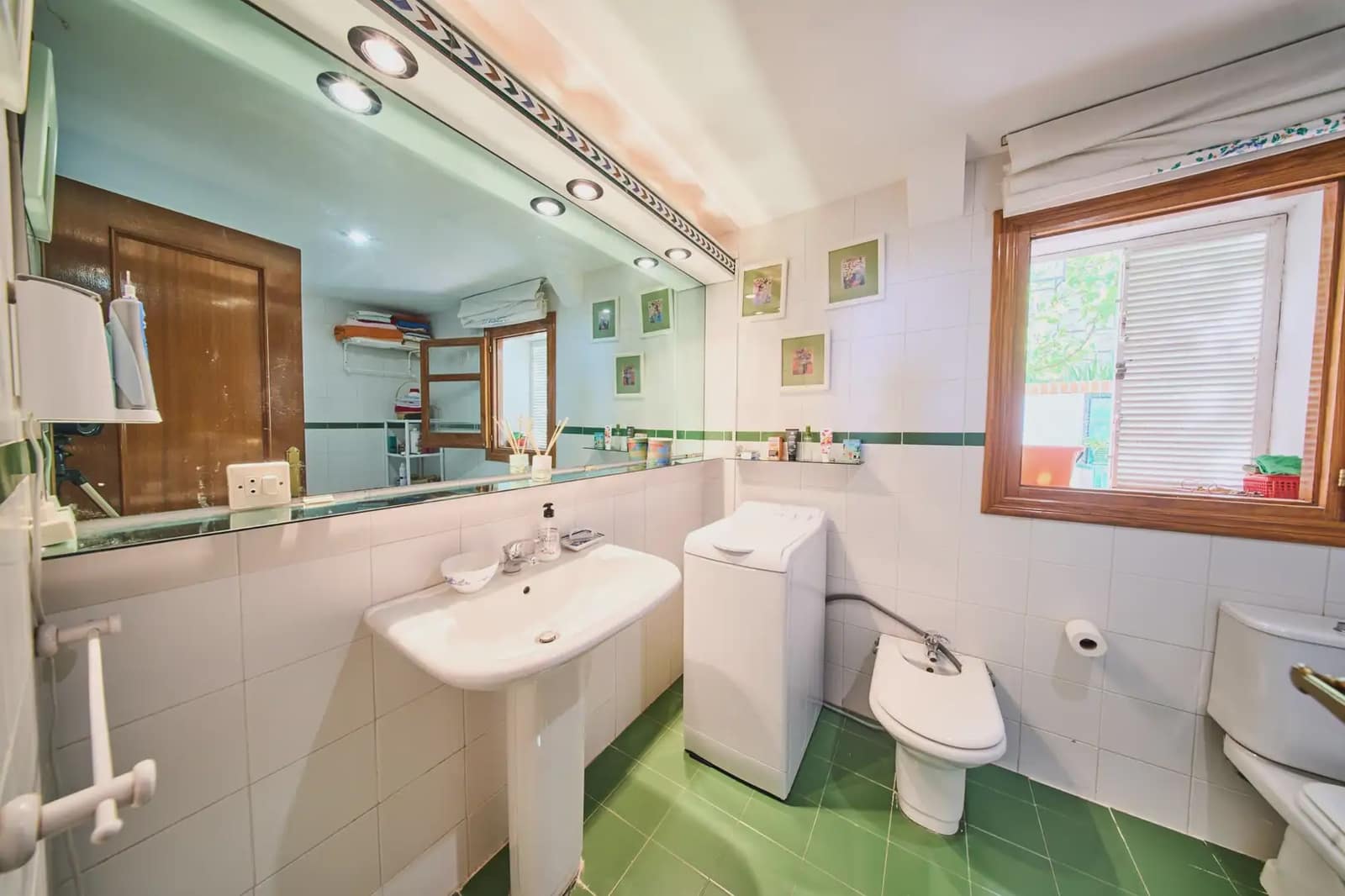 4 chambre Villa/Maison à vendre à Otura avec piscine - 345 000 € (Ref: 9836879)