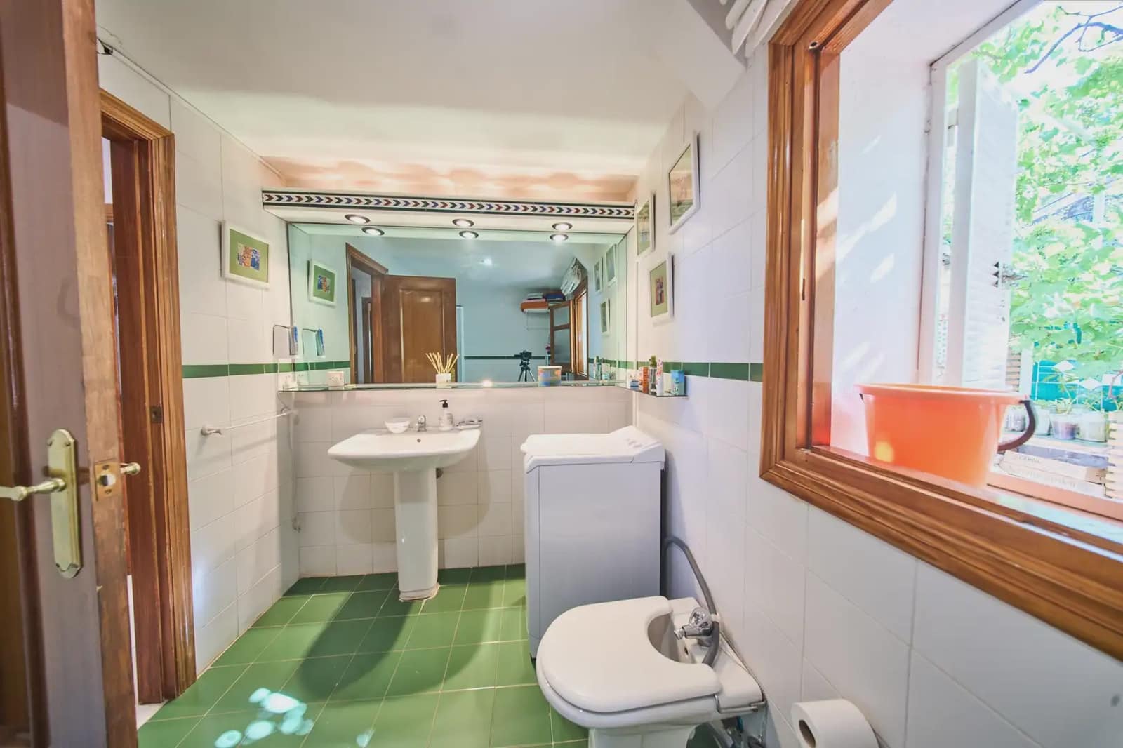 4 chambre Villa/Maison à vendre à Otura avec piscine - 345 000 € (Ref: 9836879)