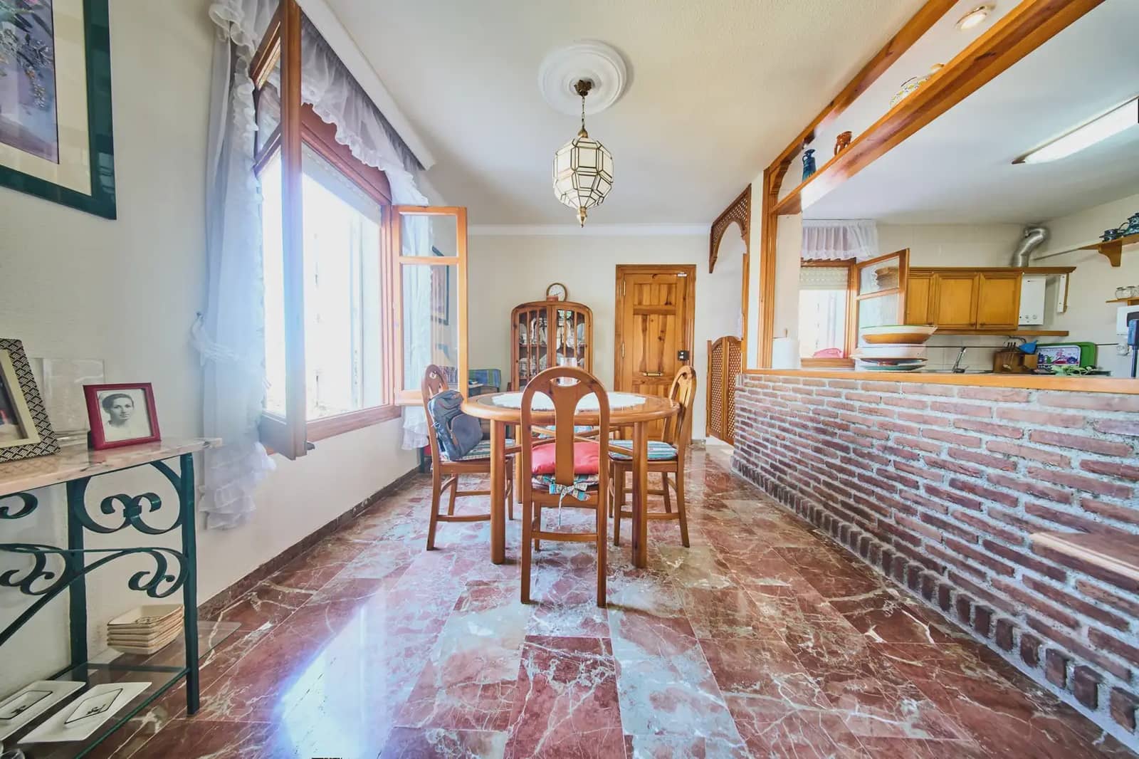 4 chambre Villa/Maison à vendre à Otura avec piscine - 345 000 € (Ref: 9836879)