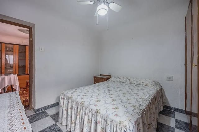 Lejlighed til salg i Zaidin, Granada by - € 150.000 (Ref: 9836880)